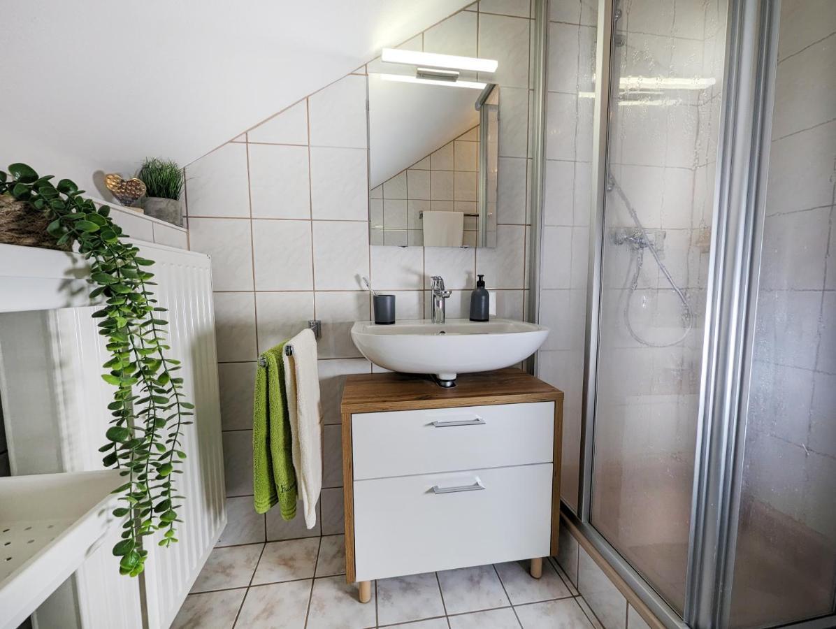 Angerpartments-Sonnige Grosse Wohnung Mit Balkon Und Kostenlosen Parkplatz Döbriach Kültér fotó